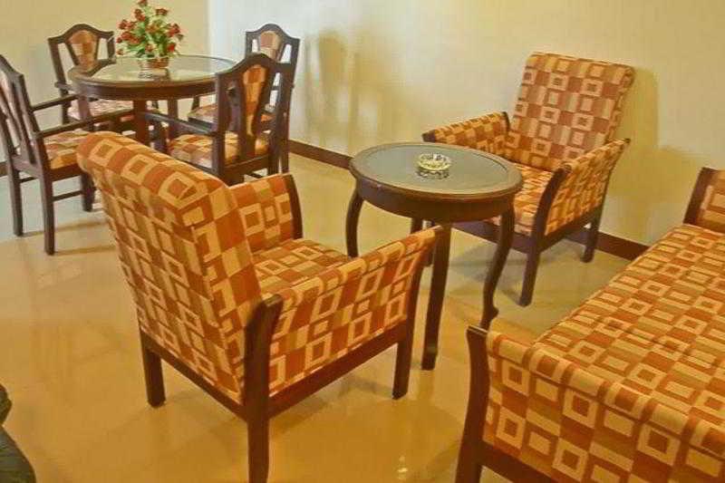 Golf View Hotels & Suites Nedumbassery Exterior foto